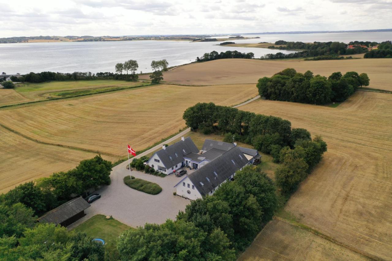 Rolso Retreat Villa Knebel Bagian luar foto