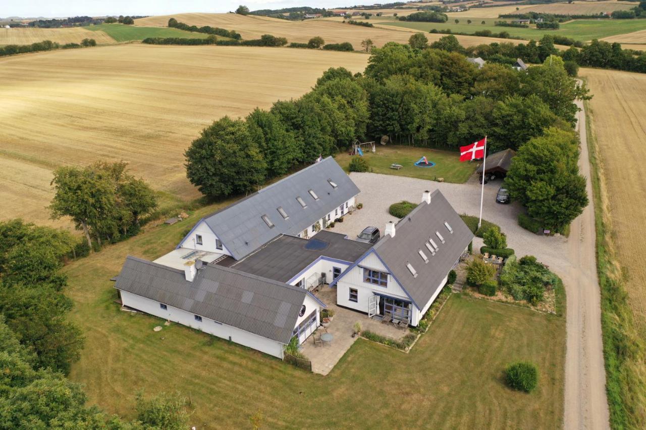 Rolso Retreat Villa Knebel Bagian luar foto