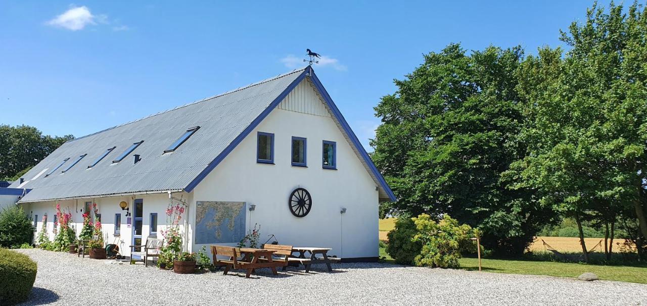 Rolso Retreat Villa Knebel Bagian luar foto